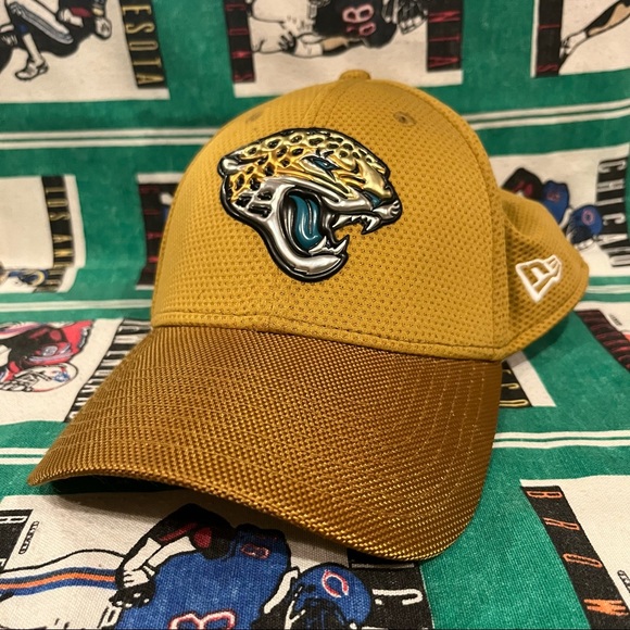 Jacksonville Jaguars New Era 2017 Color Rush 39THIRTY Flex Hat - Gold Small Med